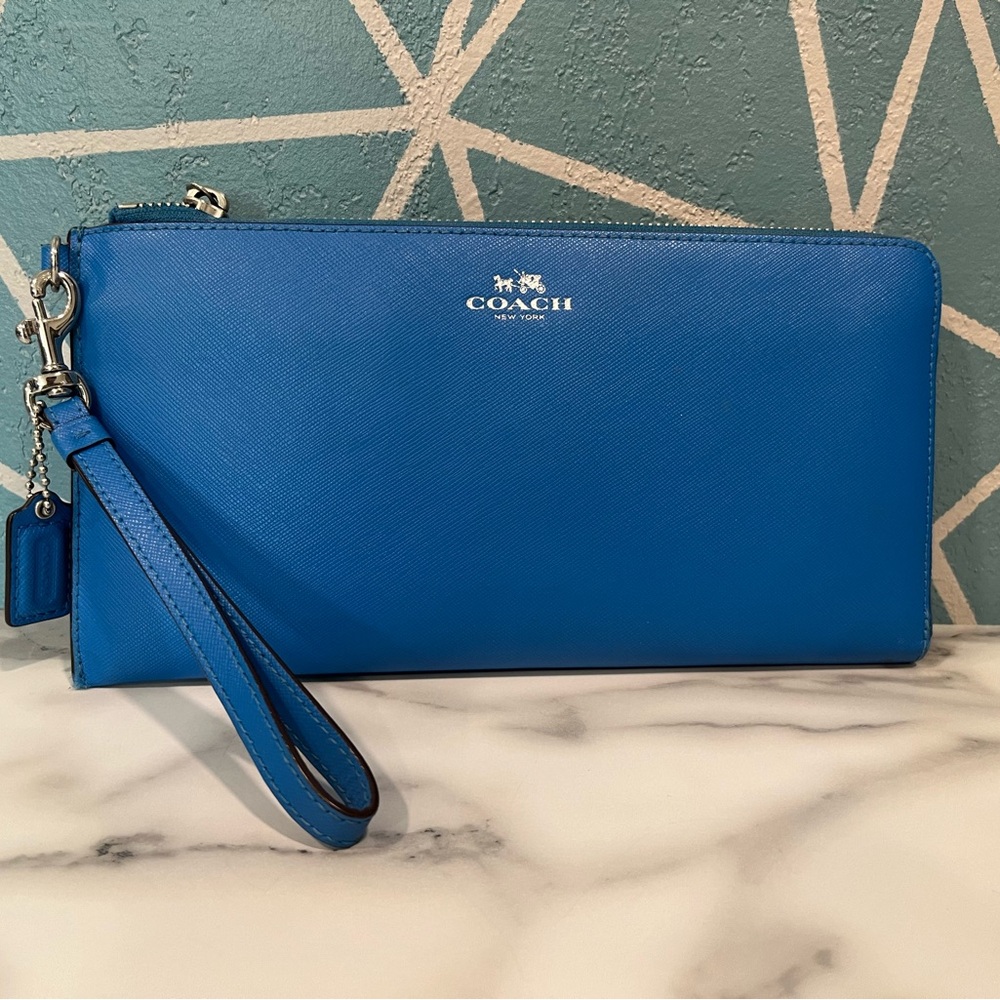Coach Large Clutch/Wallet